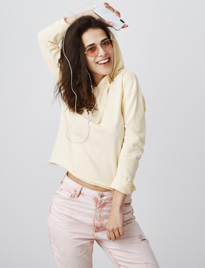 crop hoodie manufacturer in estonia